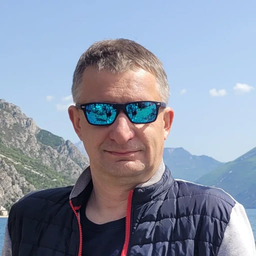 Piotr — Dyrektor handlowy, Co-Founder PiEm